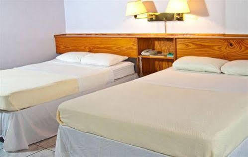 Garraway Hotel Розо Екстер'єр фото
